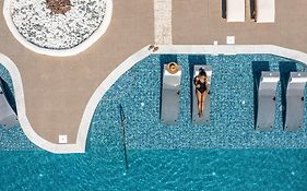Naxos Finest Hotel & Villas